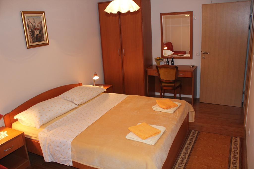 Apartments Boris Zaton  Room photo
